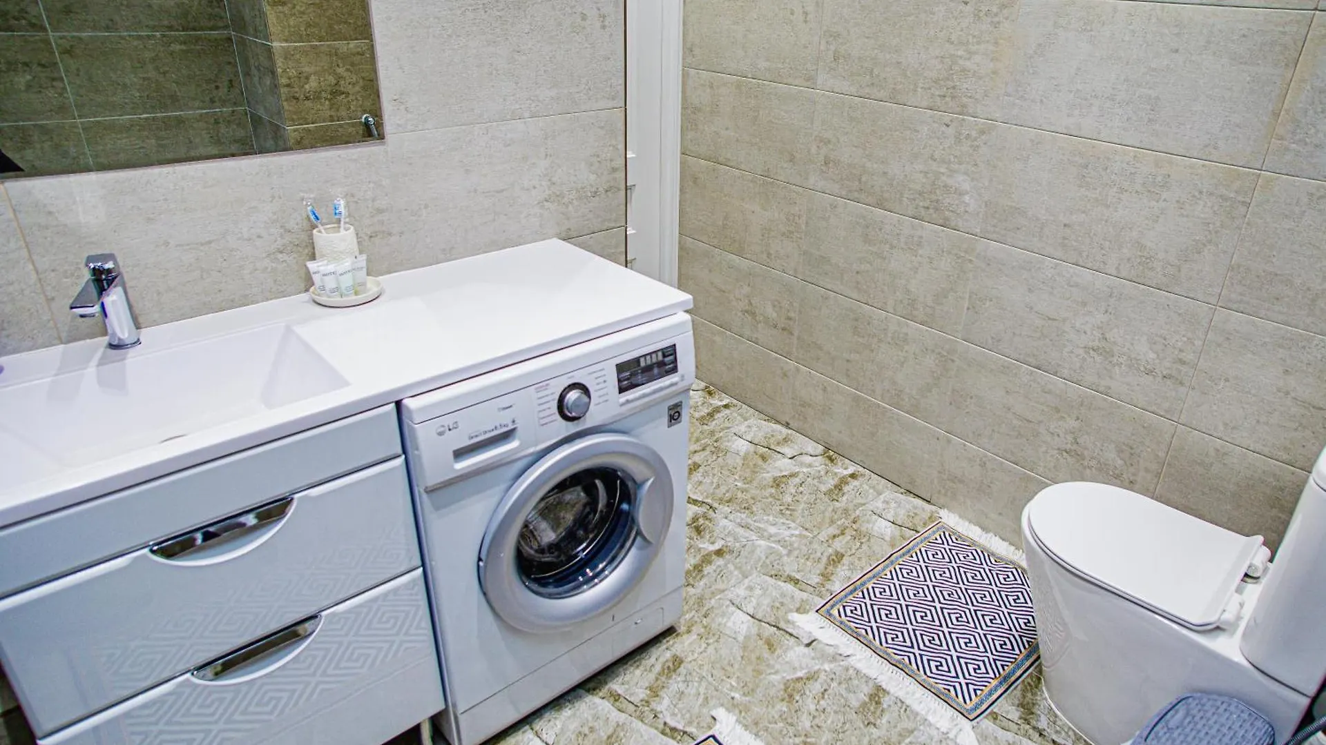 Element Mega Center Apartment Almaty
